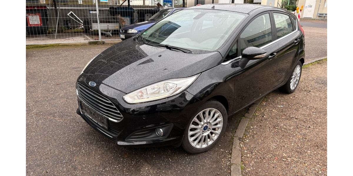 Ford Fiesta 141.290 km 4.999 &euro; Karlsruhe 76227
