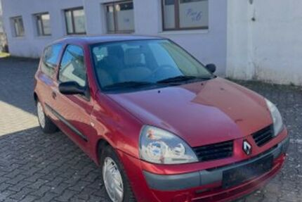 Renault Clio 64.200 km 3.199 &euro; Horb 72160