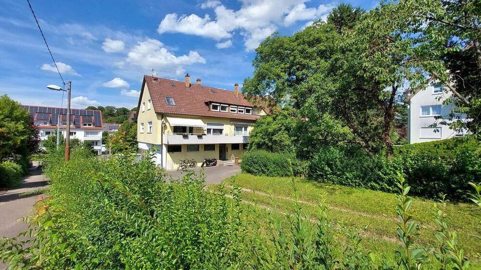 2,5 - ZW mit Einbauküche in Stuttgart Münster in bester Lage
