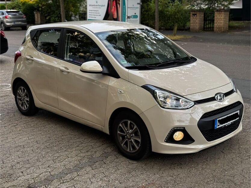 i10