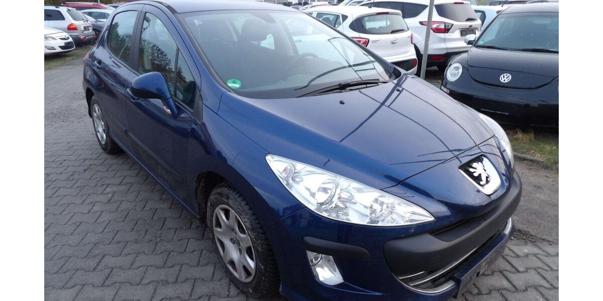 Peugeot 308 122.000 km 3.999 &euro; Bautzen 02625