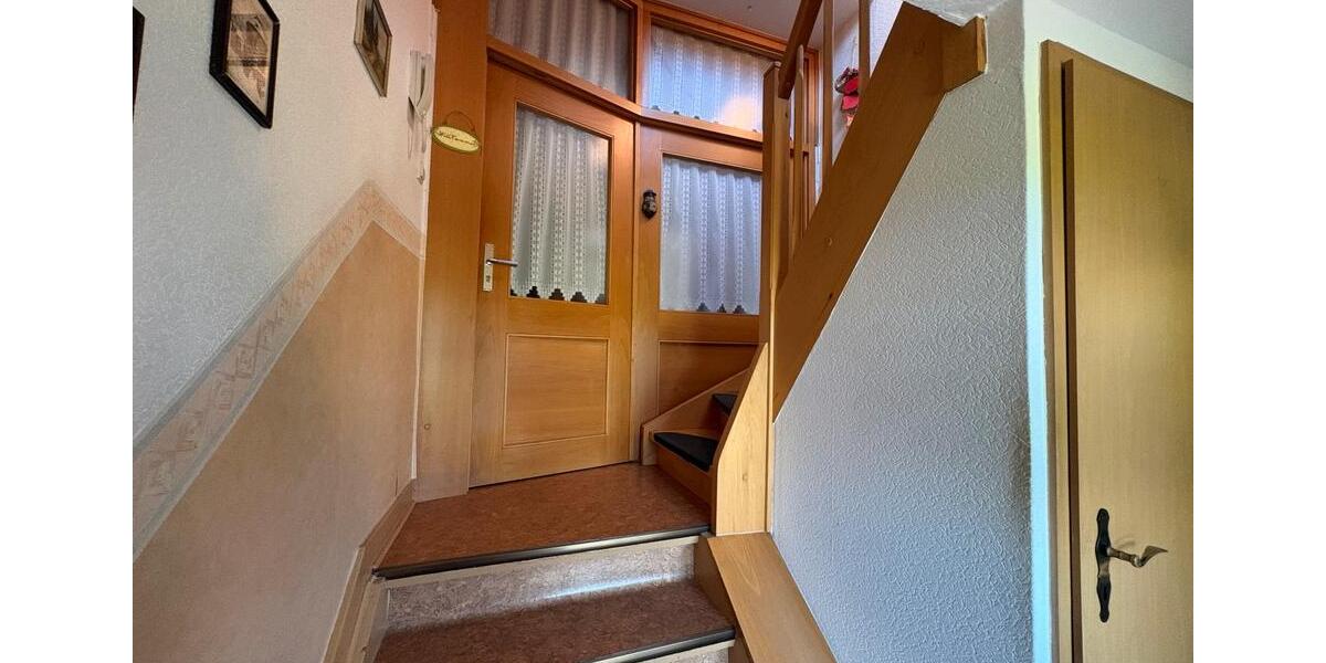 Einfamilienhaus Alheim - 6 Zimmer, 132 m&sup2;, 196.000&euro; | Angebot:26764205