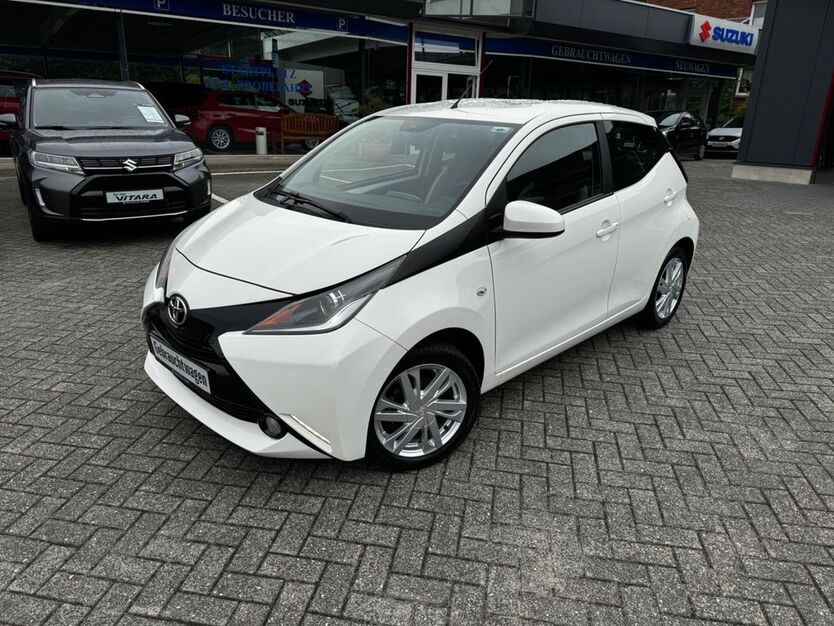 Toyota Aygo (X) 112.459 km 6.900 € Isterberg 48465