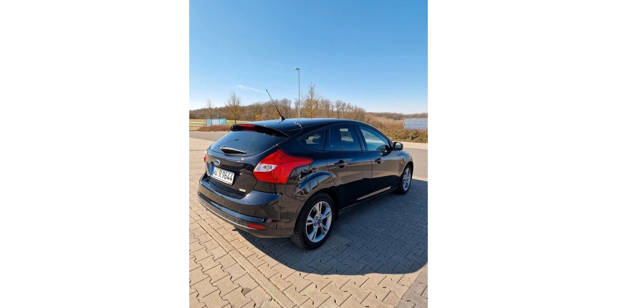 Ford Focus 196.000 km 6.400 € Höchberg 97204
