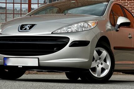 Peugeot 207 125.000 km 2.992 &euro; Siegen 57072