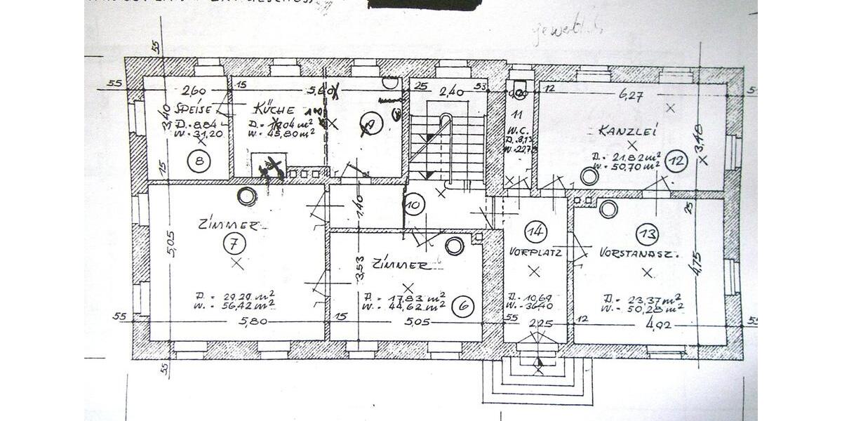 Einfamilienhaus Arberg - 10 Zimmer, 400 m&sup2;, 324.000&euro; | Angebot:26602753