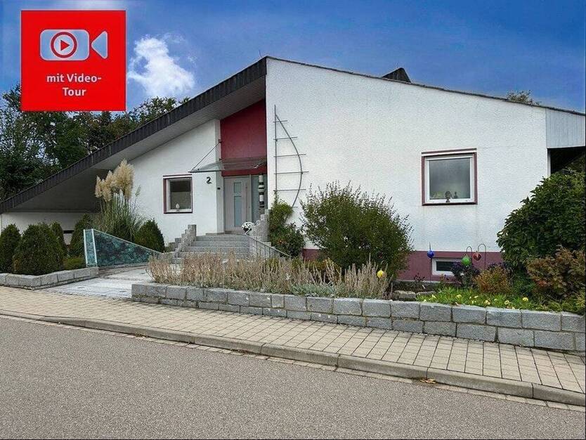 Hier lässt es sich gut LEBEN - Bungalow mit großzügigem Gartenparadies im Ortsteil Steinach Bahnhof