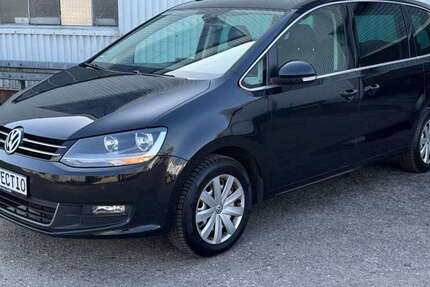 VW Sharan 299.000 km 7.999 &euro; Puchheim-Bahnhof (bei München) 82178