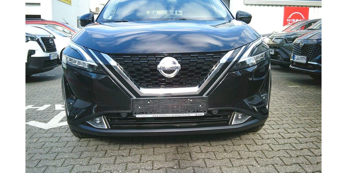 Nissan Qashqai 49.421 km 21.990 &euro; Frankfurt 60486