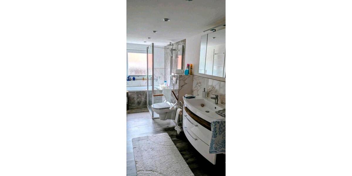 Einfamilienhaus Söhlde - 8 Zimmer, 223 m&sup2;, 340.000&euro; | Angebot:26373965