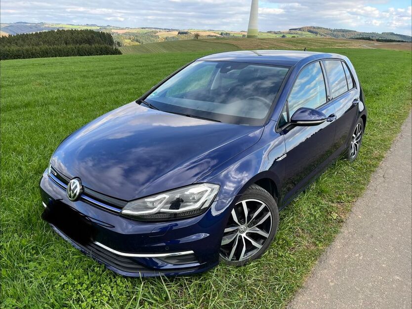 VW Golf 119.500 km 15.290 € Arzfeld 54687