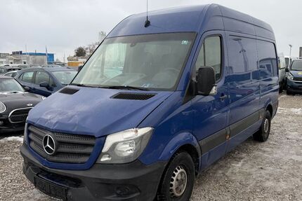 Mercedes-Benz Sprinter 179.000 km 9.990 &euro; München 81829