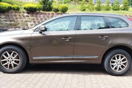 Volvo XC60 96.000 km 16.700 &euro; Ilmenau 98694