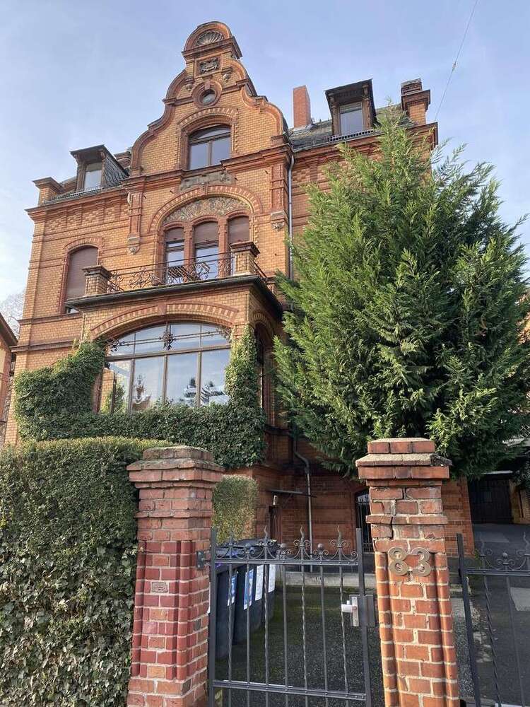 Wohnung zum Mieten in Wiesbaden 2.000 € 145 m²
