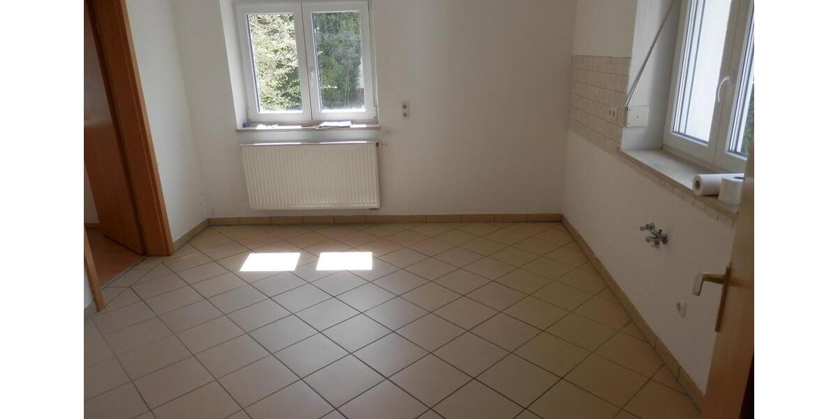 Einfamilienhaus Neuötting - 5 Zimmer, 105 m&sup2;, 1.200&euro; | Angebot:26408413