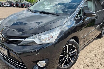 Toyota Verso 92.980 km 14.990 &euro; Hildesheim 31137
