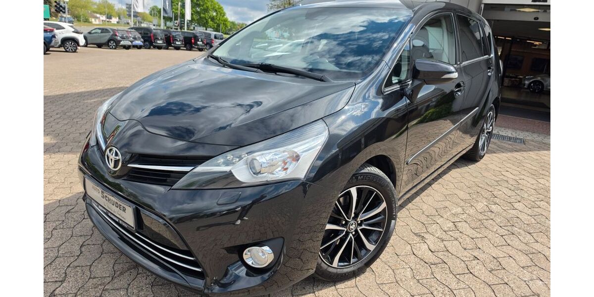 Toyota Verso 92.980 km 14.990 &euro; Hildesheim 31137