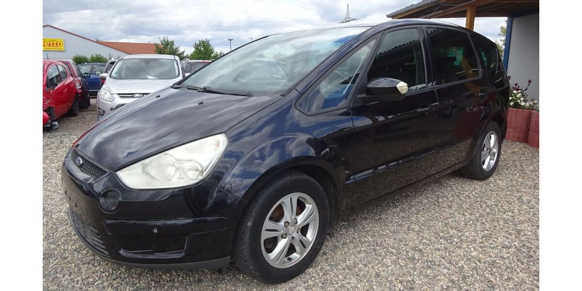 Ford S-Max 395.600 km 2.100 &euro; Dresden 01219