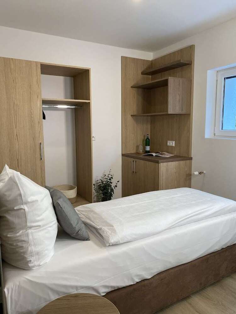 Wohnung zum Mieten in Heidelberg 890 € 12.87 m²