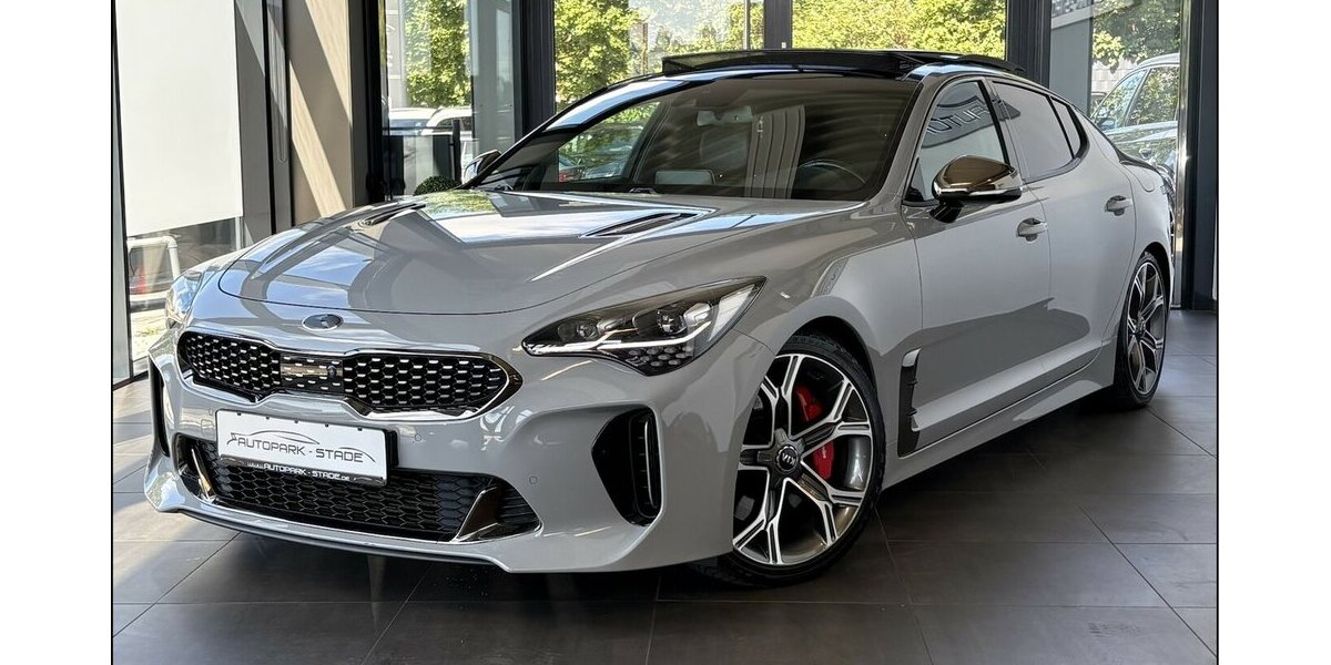 Kia Stinger GT 4WD LED Pano HUD ACC Kam Ass 110.000 km 29.990 &euro; Stade 21682