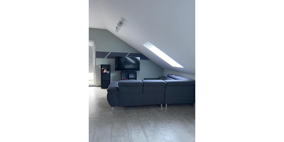 Dachgeschoßwohnung Salmtal - 2 Zimmer, 65 m&sup2;, 650&euro; | Angebot:26413003