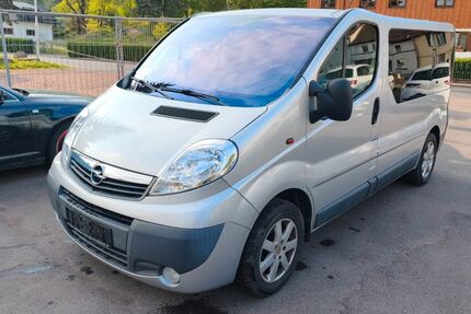 Opel Vivaro 249.000 km 6.200 &euro; Eisenach 99817