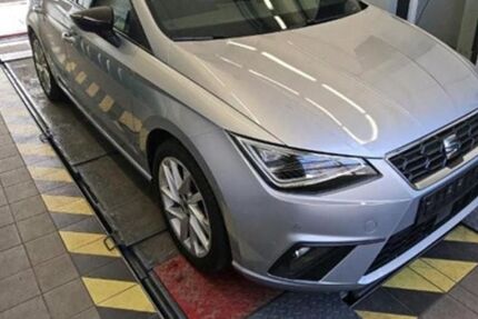 Seat Ibiza 11.097 km 17.440 &euro; Dessau-Roßlau 06842