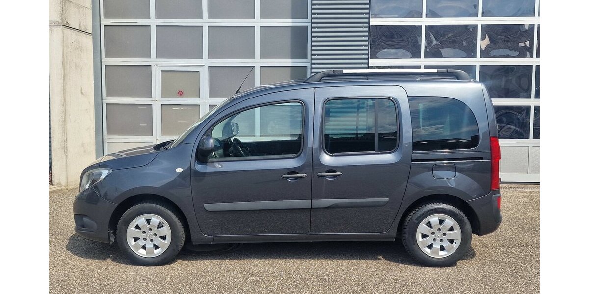 Mercedes-Benz Citan 111 CDI lang Tourer Edition Klima 58.000 km 15.998 &euro; Landau 76829