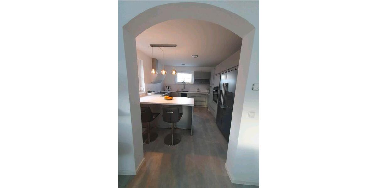 Einfamilienhaus Vöhl - 4 Zimmer, 124 m&sup2;, 450.000&euro; | Angebot:27133642