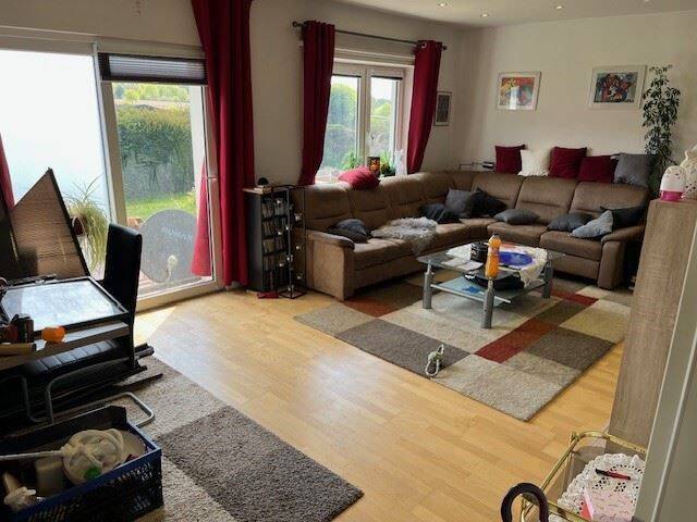 Ebenerdiges Einfamilienhaus mit Einliegerwohnung, Pellet-Ofen, modernisiert, toll ausgestattet!!! 6 zimmer