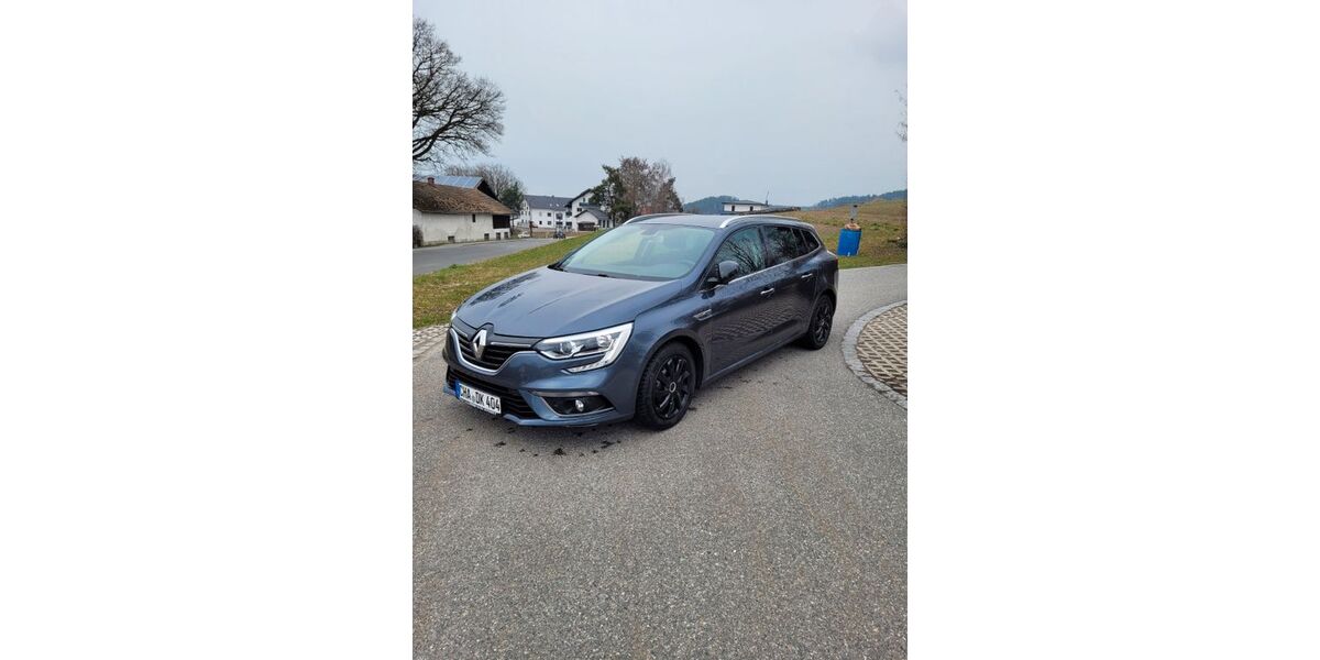 Renault Megane 98.000 km 12.999 &euro; Zandt 93499