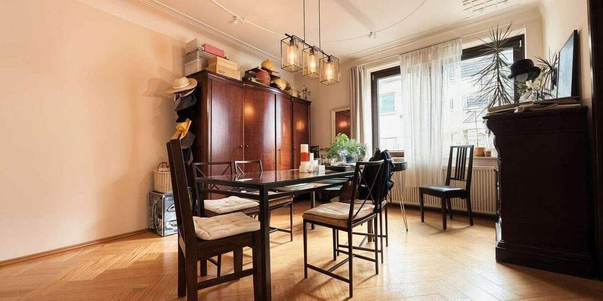 Mehrfamilienhaus, Wohnhaus Bonn Friesdorf - 5 Zimmer, 129 m&sup2;, 699.000&euro; | Angebot:24388924