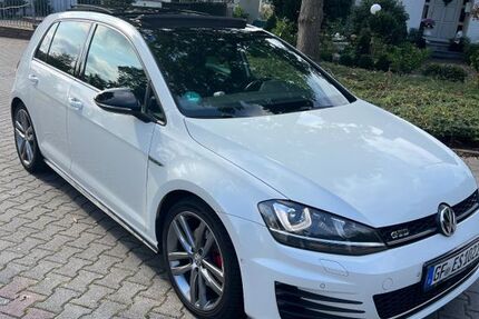 VW Golf 223.000 km 12.700 &euro; Offenbach am Main 63069