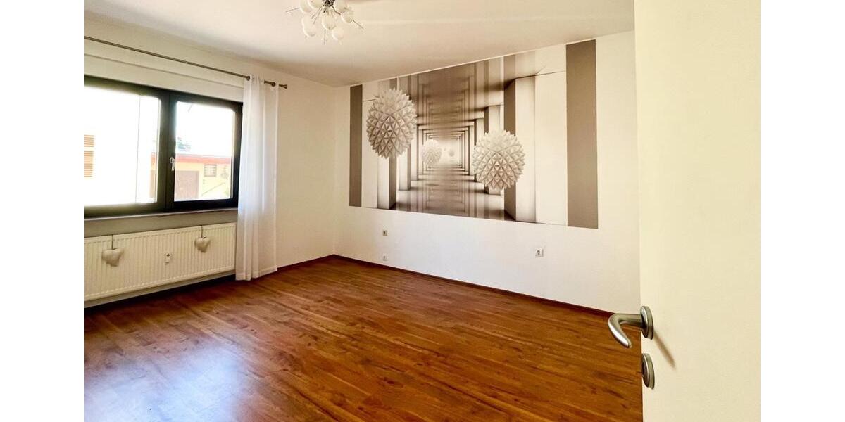 Erdgeschoßwohnung Bobenheim-Roxheim Roxheim - 4.5 Zimmer, 120 m&sup2;, 1.560&euro; | Angebot:24757245