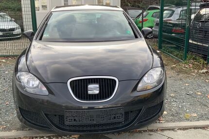Seat Leon 273.824 km 1.999 € Frankfurt am Main 60486