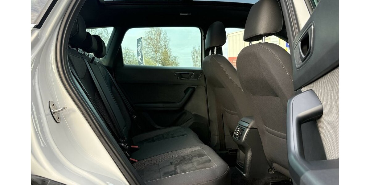 Seat Ateca Xcellence 4Drive 360°/PANO/STANDHZ/DAB/ACC 121.775 km 18.900 &euro; Villingen-Schwenningen 78054