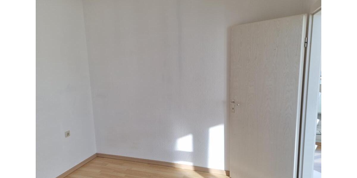 Sonnige 2-Zimmer-Wohnung mit Balkon(Loggia) in Künzelsau 2 zimmer