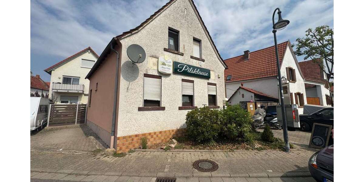 Einfamilienhaus Mutterstadt - 10 Zimmer, 300 m&sup2;, 650.000&euro; | Angebot:25195710