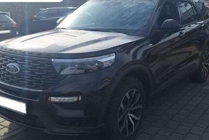 Ford Explorer 145.761 km 31.750 &euro; Herges-Hallenberg 98587