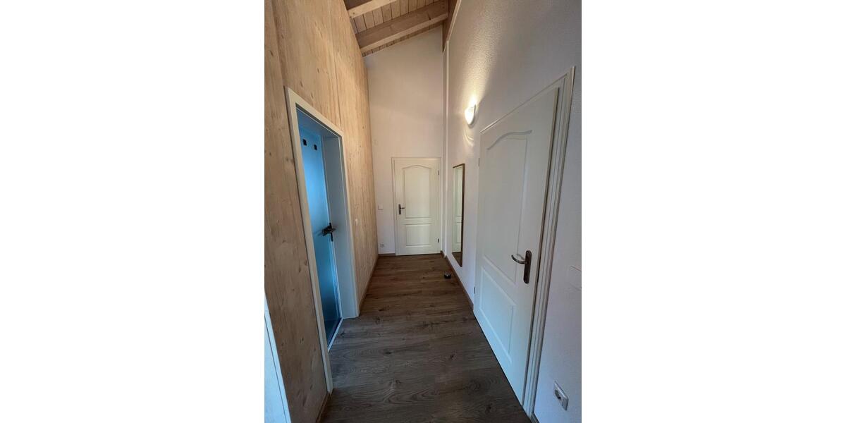 Dachgeschoßwohnung Balingen - 2 Zimmer, 80 m&sup2;, 850&euro; | Angebot:24835333