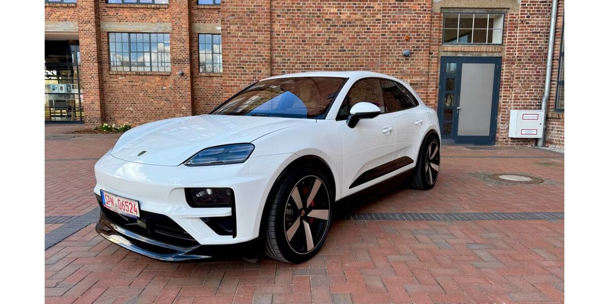 Porsche Macan 12.000 km 97.499 &euro; Guben 03172