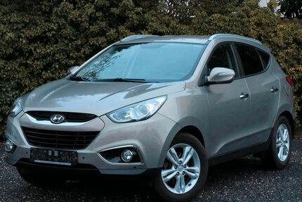 Hyundai ix35 90.000 km 9.950 &euro; Mönchengladbach 41063