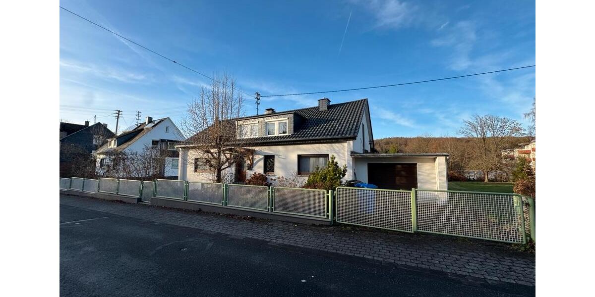 Familienidyll mit großem Grundstück 5 zimmer