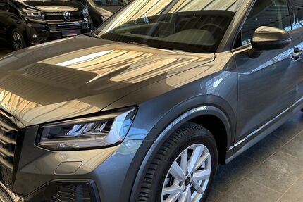 Audi Q2 8.200 km 31.800 &euro; Versmold 33775