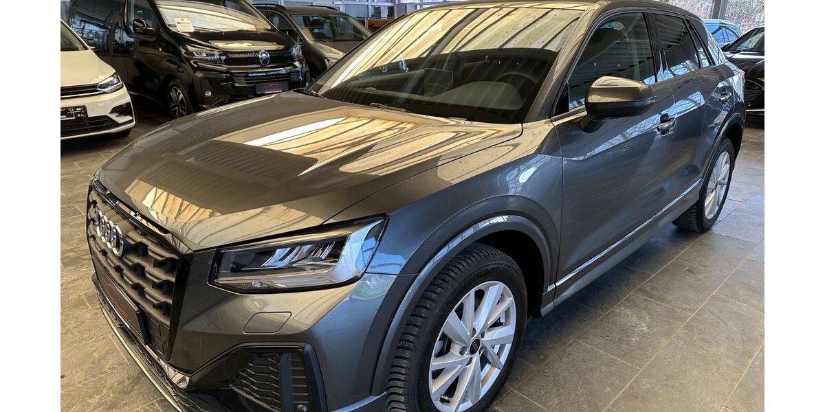 Audi Q2 8.200 km 31.800 &euro; Versmold 33775