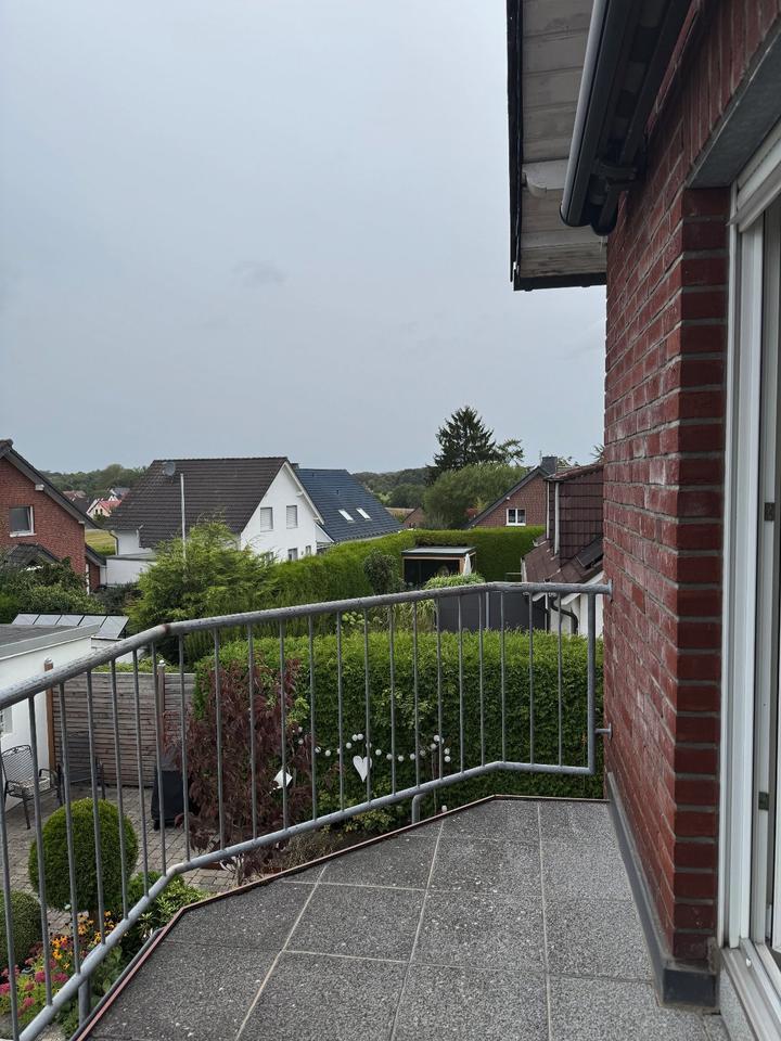 Fröndenberg-Hohenheide - helle 2-Zimmer-Wohnung mit Balkon zimmer