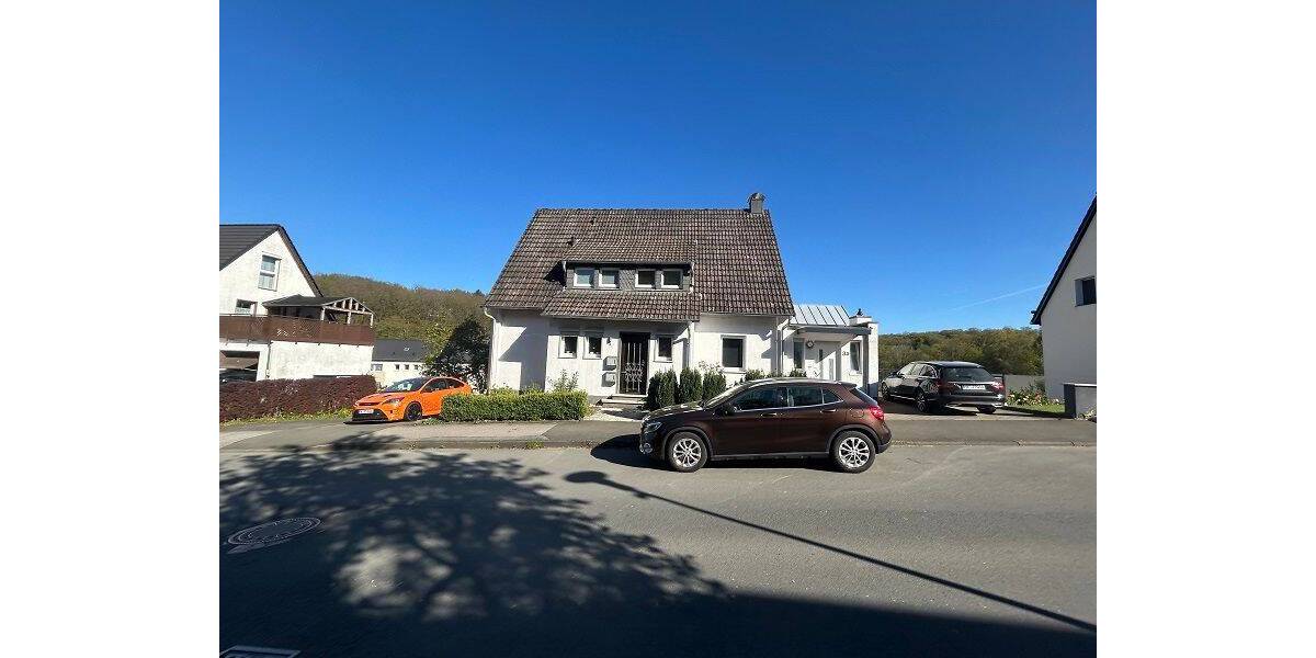 Doppelhaushälfte Lüdenscheid Othlinghausen - 1 Zimmer, 252 m&sup2;, 585.000&euro; | Angebot:26305748