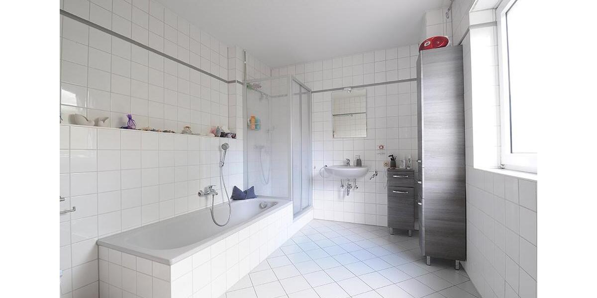 Erdgeschoßwohnung Haßloch - 2 Zimmer, 61 m&sup2;, 164.000&euro; | Angebot:25893051