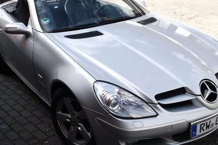 Mercedes-Benz SLK 299.999 km 5.500 € Fluorn-Winzeln 78737