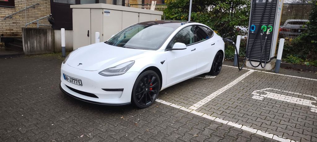 Tesla Model 3 71.000 km 29.500 &euro; Schwanewede 28790